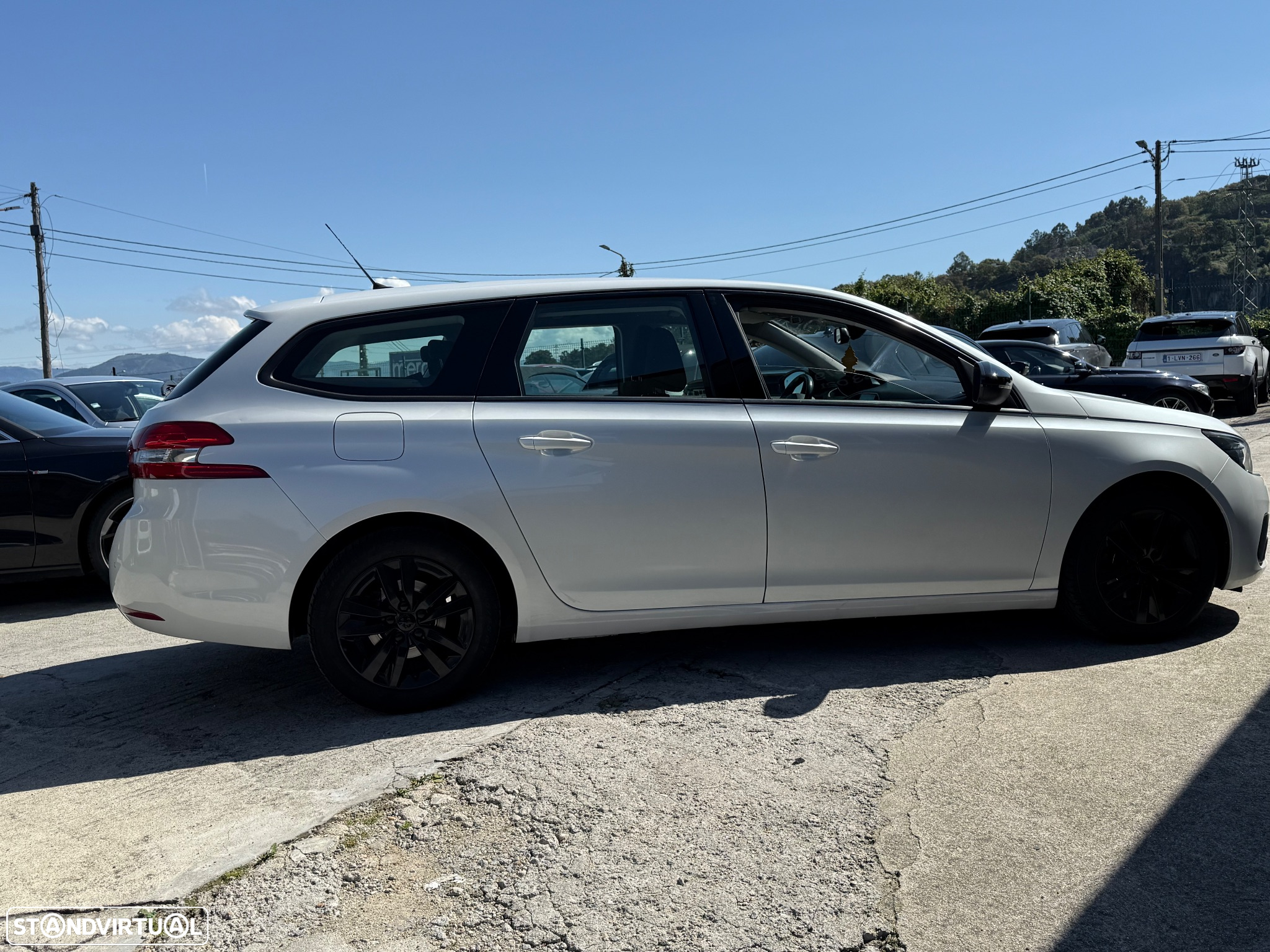Peugeot 308 SW 1.6 BlueHDi Allure J17 - 25