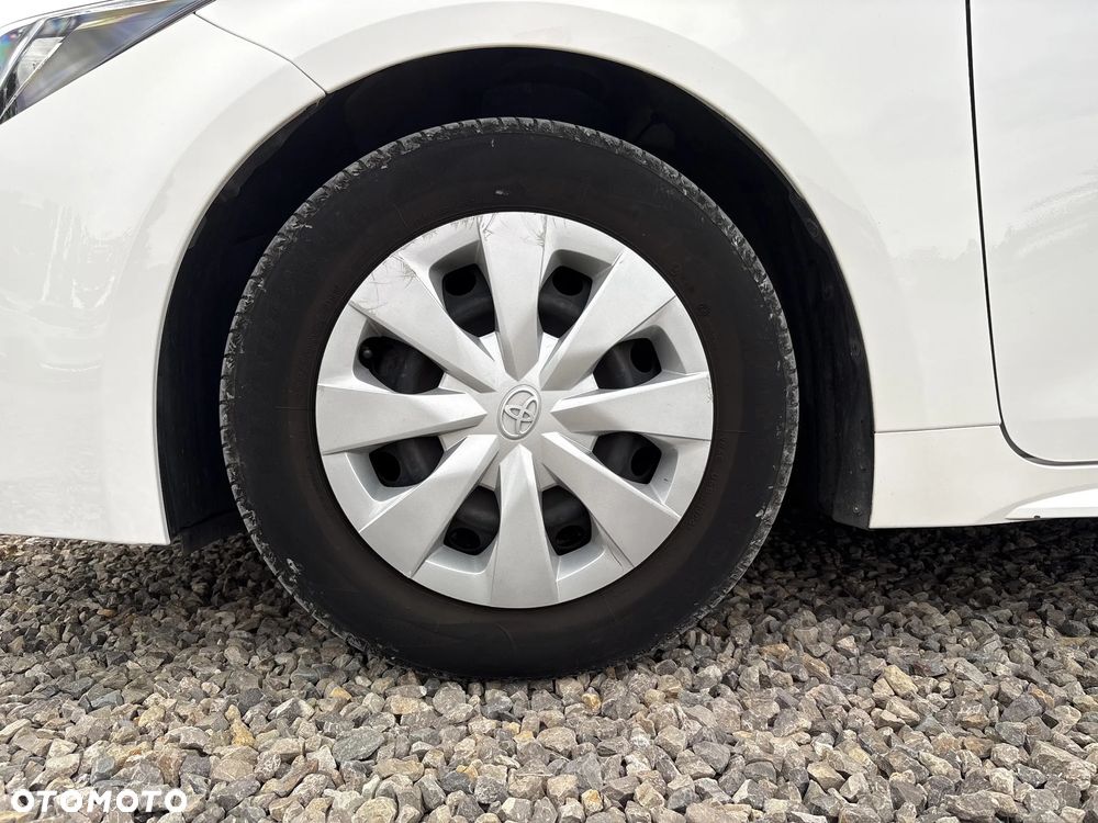 Toyota Corolla 1.8 Hybrid Active - 18