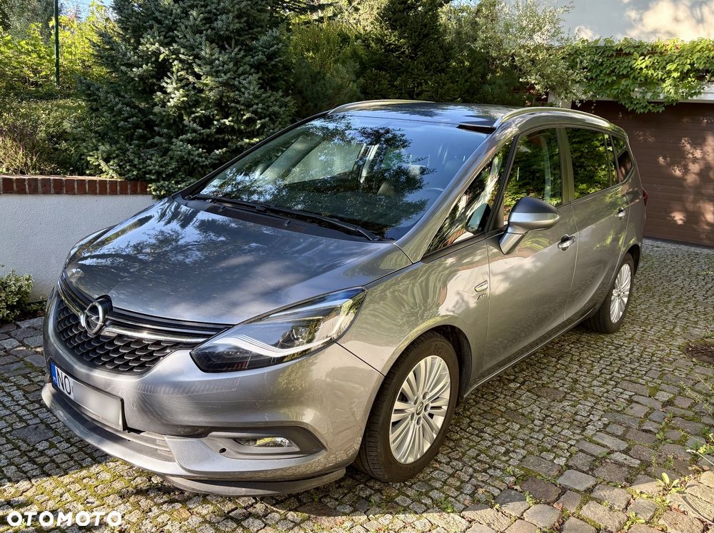 Opel Zafira 1.4 T Elite - 1