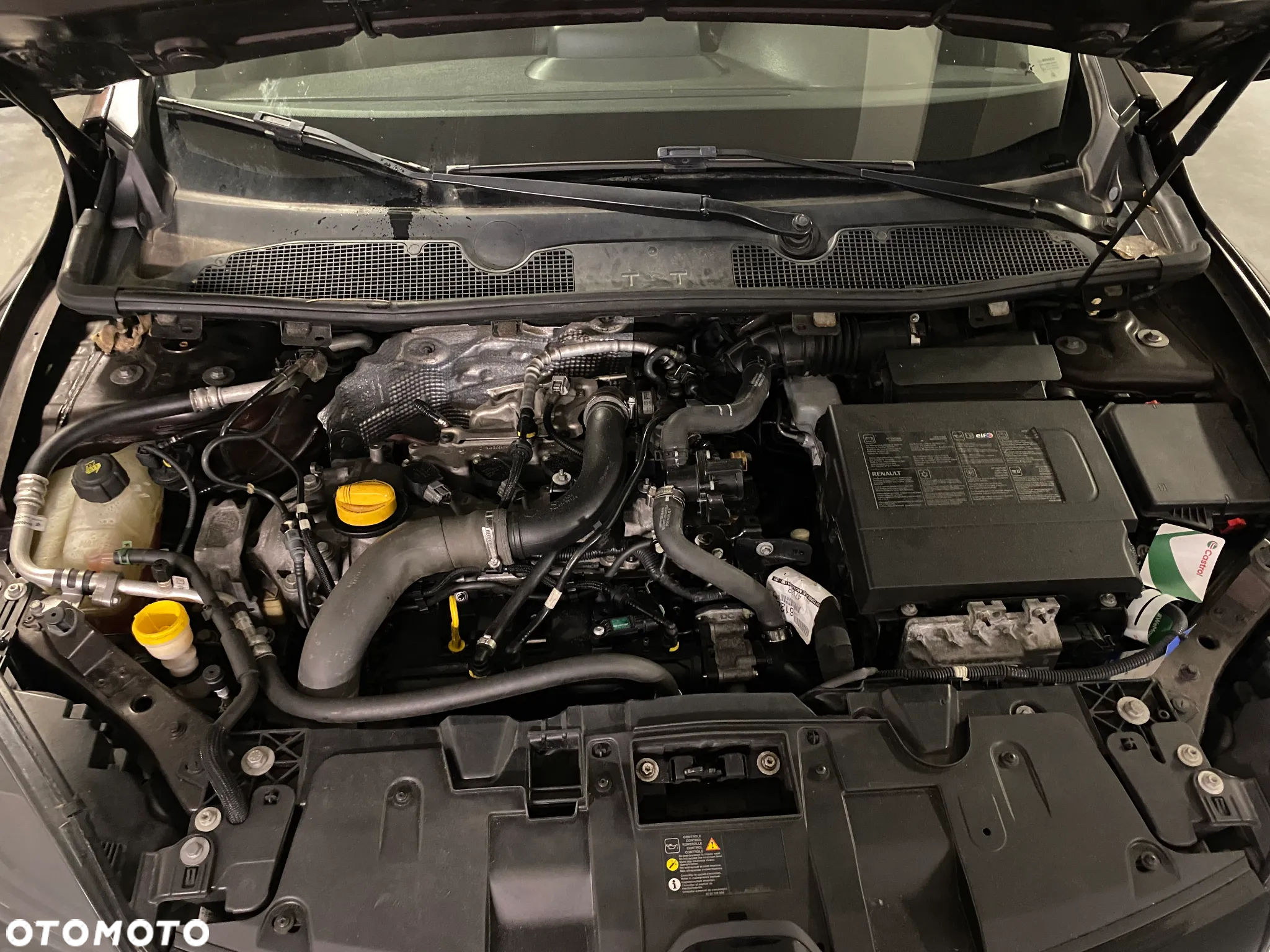 Renault Megane Grandtour ENERGY TCe 130 Start & Stop Bose Edition - 19