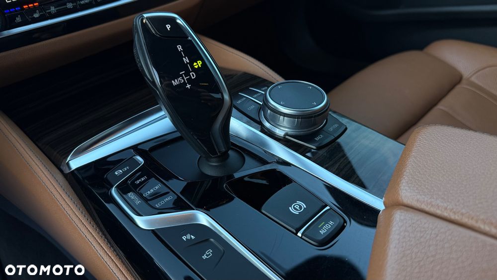 BMW Seria 5 540i xDrive M Sport sport - 16