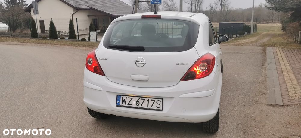 Opel Corsa - 4
