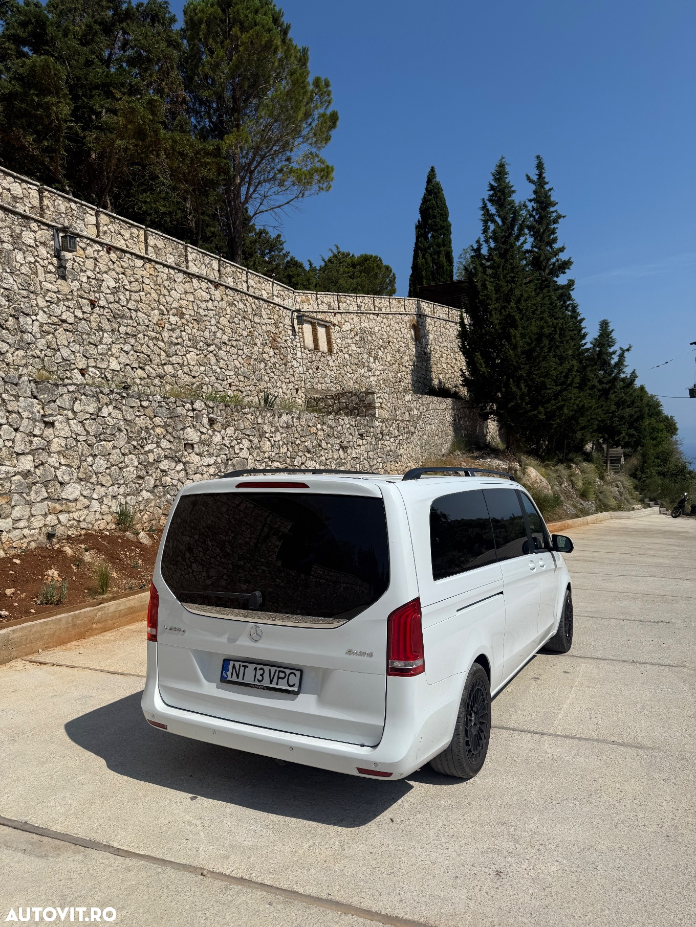 Mercedes-Benz V 250 d Combi Extra-lung 190 CP AWD 9AT - 4