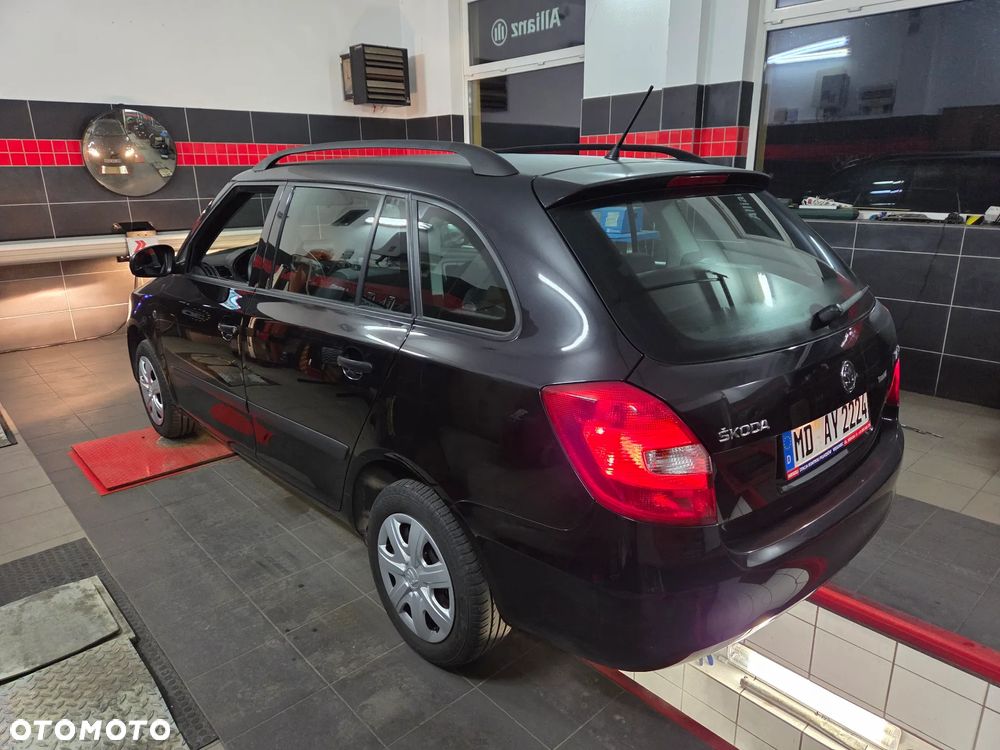 Skoda Fabia 1.2 TSI Ambiente - 28