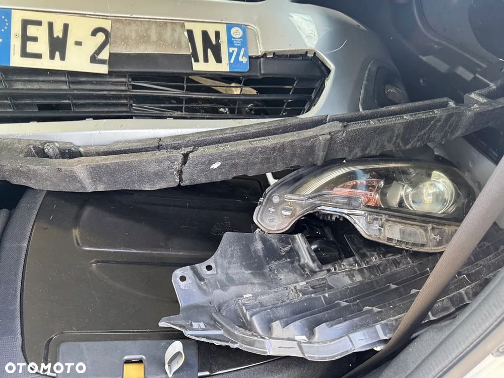 Peugeot 108 PureTech 82 Top Roland Garros - 8