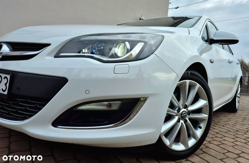 Opel Astra 2.0 CDTI DPF Innovation - 36
