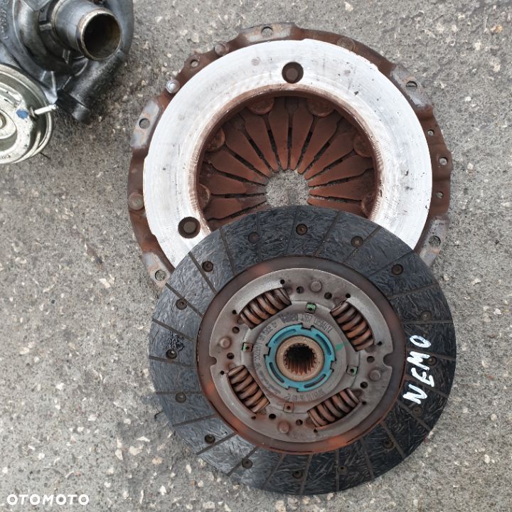 CITROEN NEMO FIORINO BIPPER SPRZEGLO DOCISK TARCZA  55226971