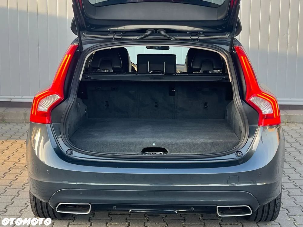 Volvo V60 - 16