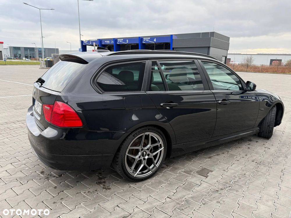 BMW Seria 3 320d - 6