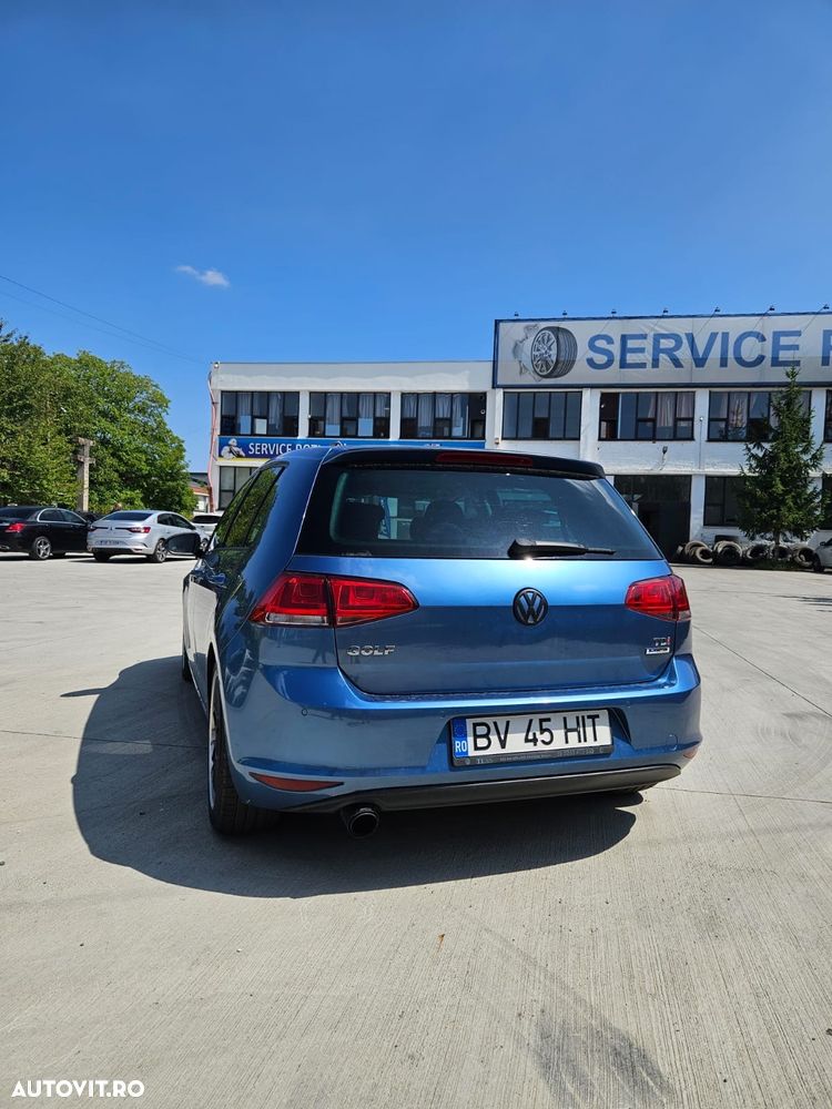 Volkswagen Golf 1.6 TDI BMT Comfortline - 3