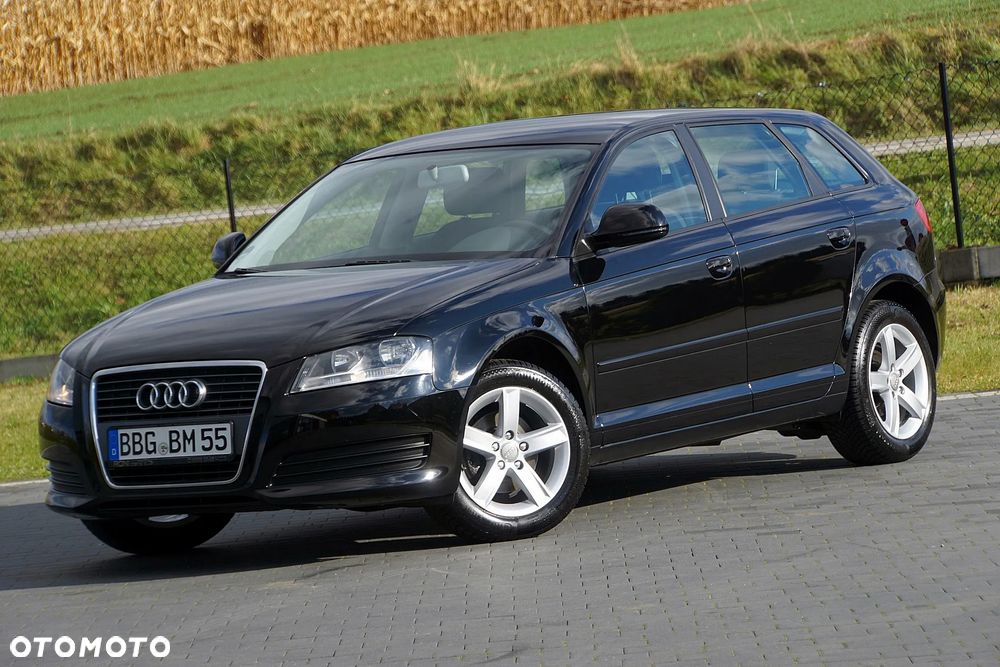 Audi A3 Sportback 1.6 Attraction - 3