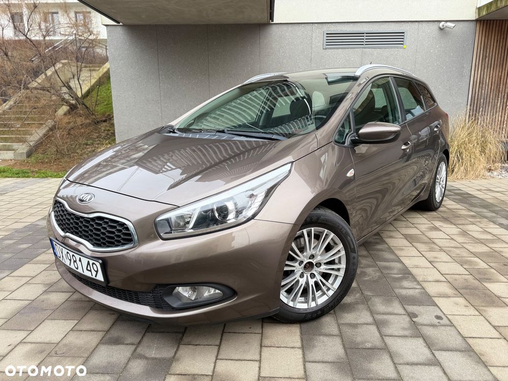 Kia Ceed - 19