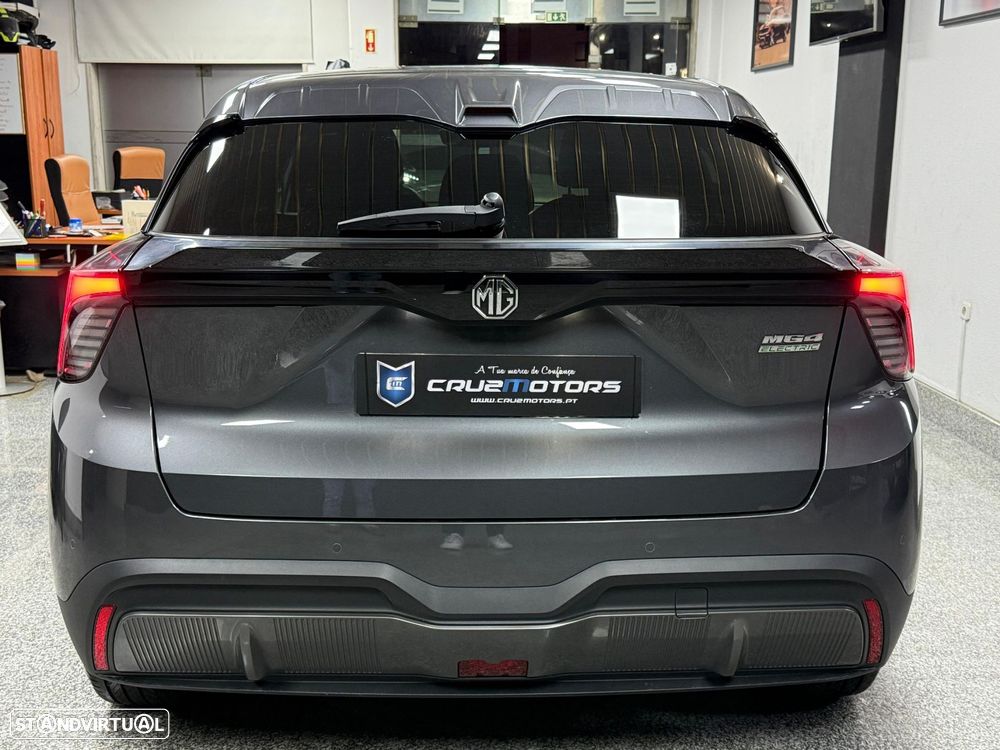 MG MG4 64 kWh Luxury - 7