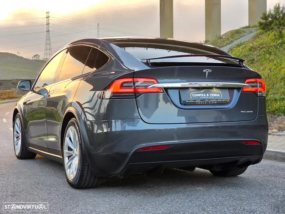Tesla Model X 100 kWh Long Range AWD - 2
