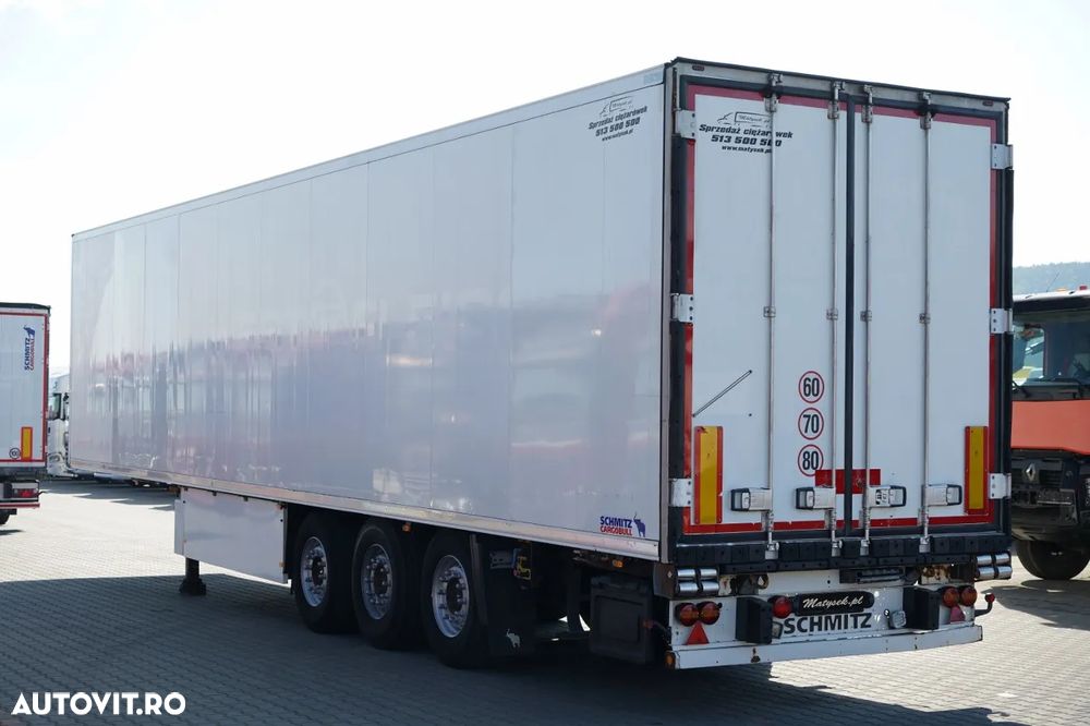 Schmitz Cargobull / REFRIGERAT / THERMO KING SLX 300 / CU CÂRLIG / AXĂ DE RIDICARE / COȘ PENTRU PALEȚI - 4