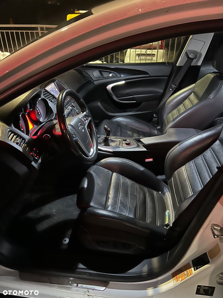 Opel Insignia 2.0 T Sport 4x4 - 15