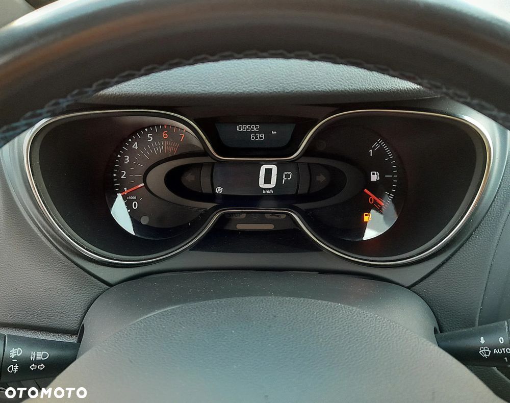 Renault Captur - 18
