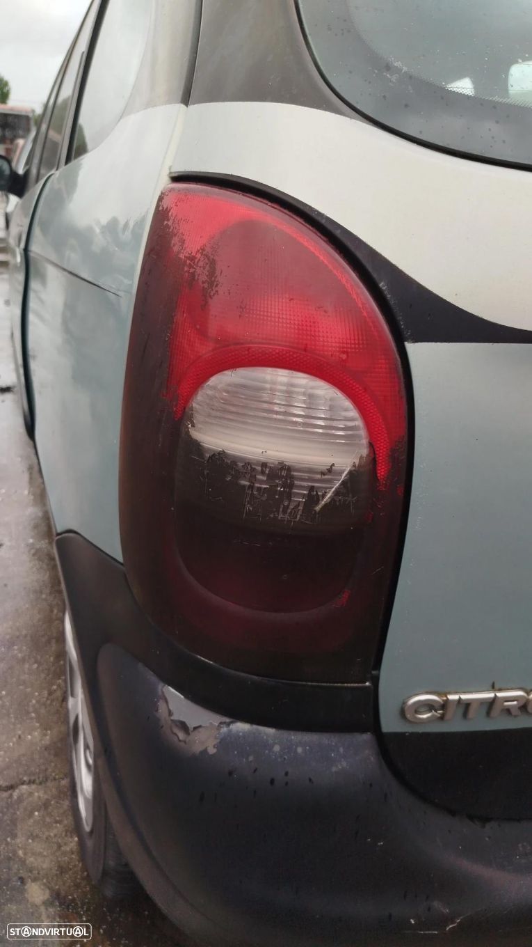 Farolim esquerdo CITROËN Xsara Picasso (N68) - 1