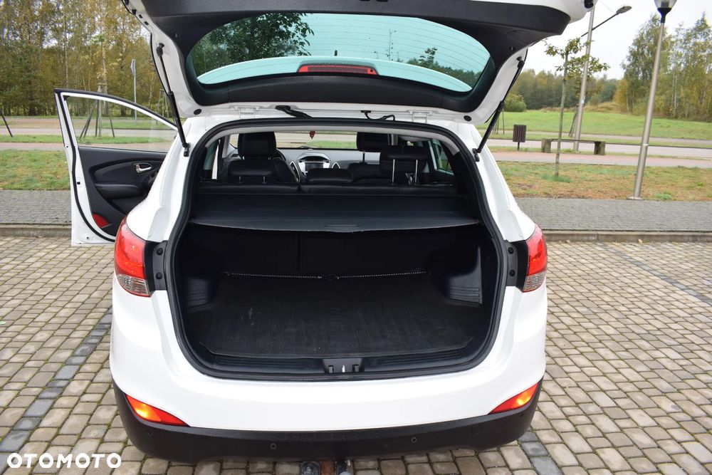 Hyundai ix35 1.7 CRDi Premium 2WD - 24