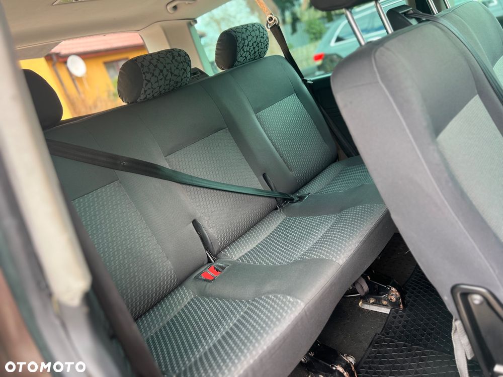 Volkswagen Caravelle L2 Comfortline - 11