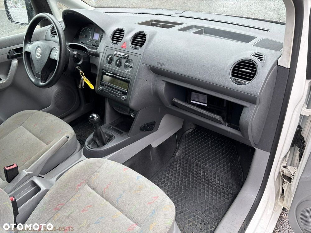 Volkswagen Caddy - 9