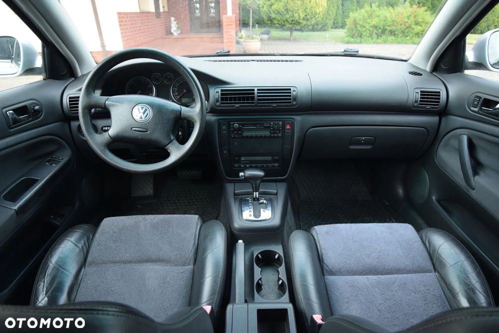 Volkswagen Passat 1.9 TDI Comfortline Tiptr - 10