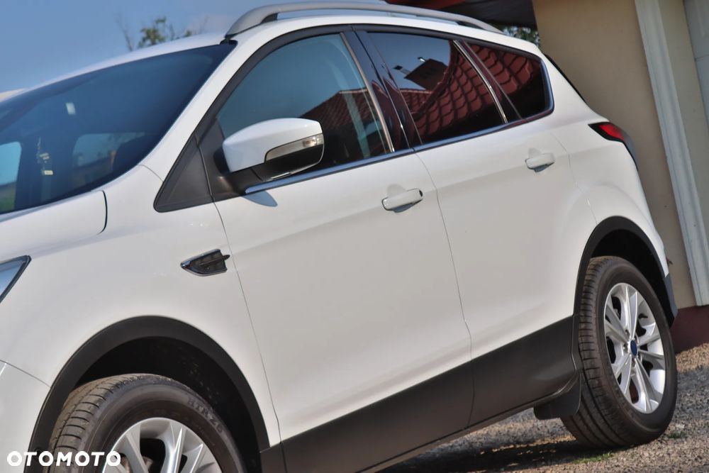 Ford Kuga 2.0 TDCi 2x4 Business Edition - 8