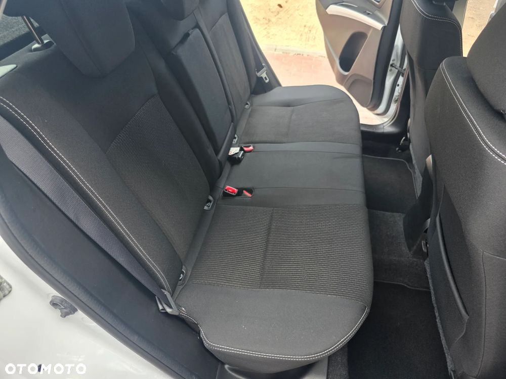 Suzuki SX4 S-Cross 1.4 T Premium - 28