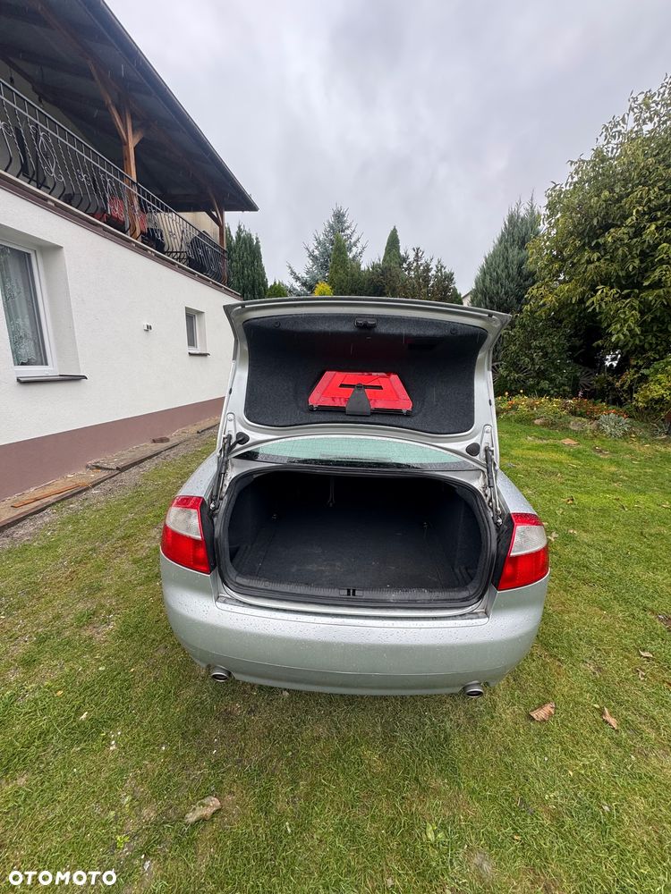 Audi A4 Avant - 10