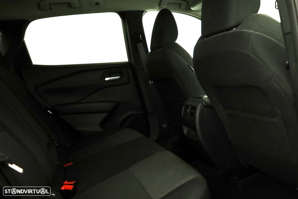 Nissan Qashqai 1.3 DIG-T N-Connecta LED Xtronic - 20