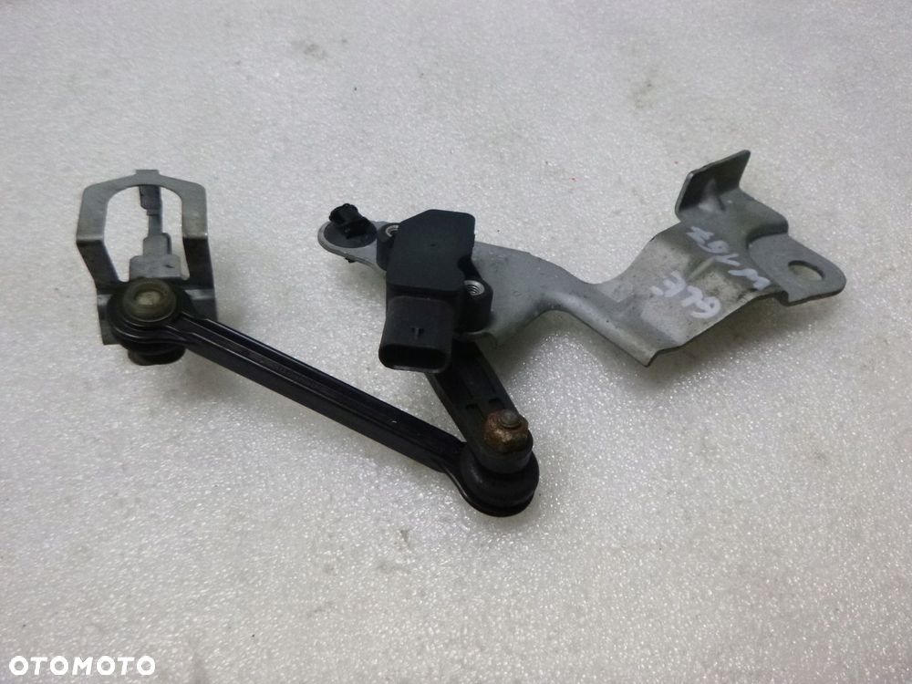 MERCEDES W167 CZUJNIK POZIOMOWANIA ŚWIATEŁ PRAWY - 5