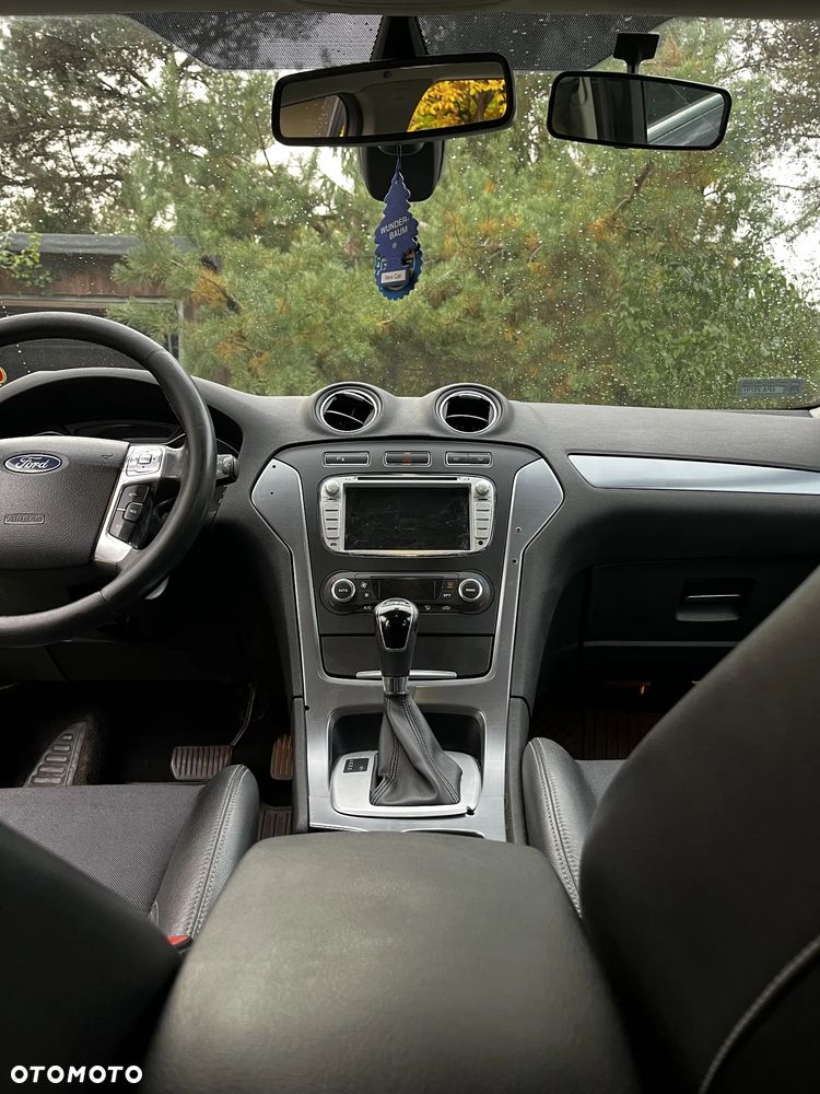 Ford Mondeo - 10