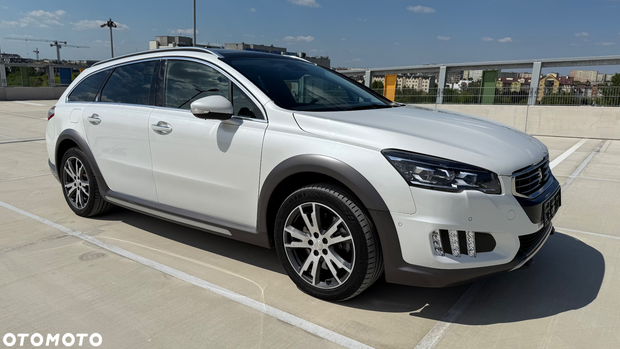Peugeot 508 RXH Hybrid4 - 5