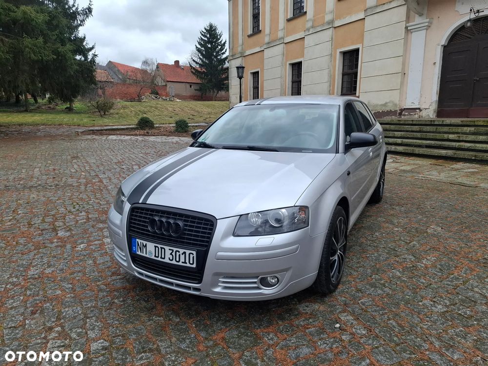 Audi A3 Sportback 1.4 TFSI Attraction - 10