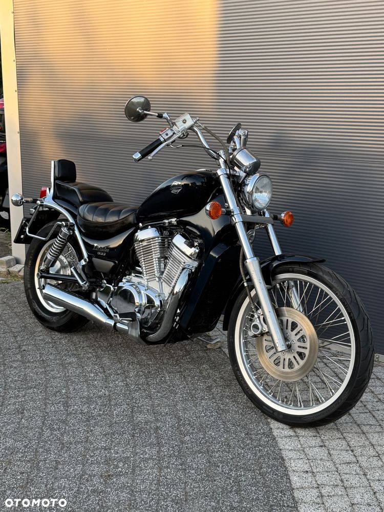 Suzuki VS - 4