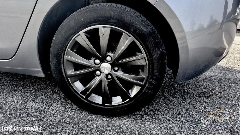 Peugeot 308 PureTech 110 Stop & Start Allure - 17