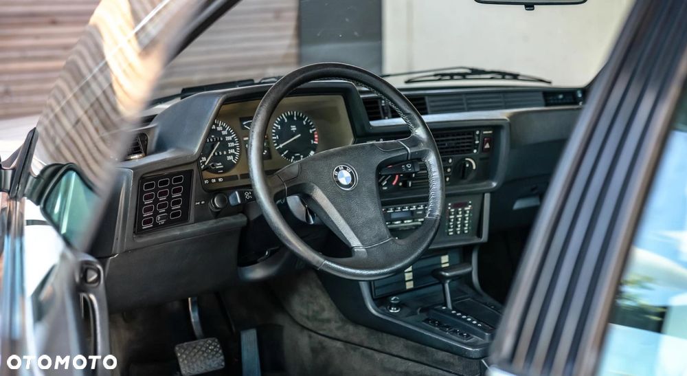 BMW Seria 6 - 5