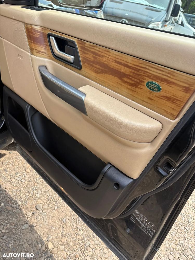 Land Rover Range Rover Sport - 11