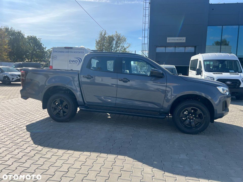 Isuzu D-Max - 8