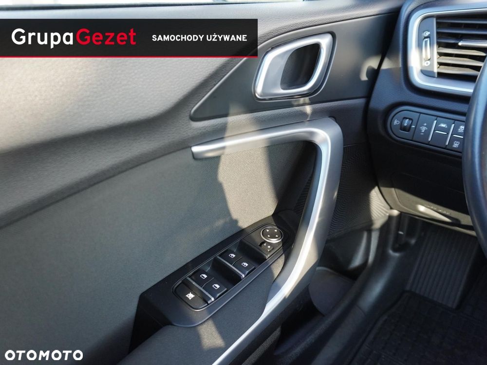 Kia XCeed 1.5 T-GDI M - 15