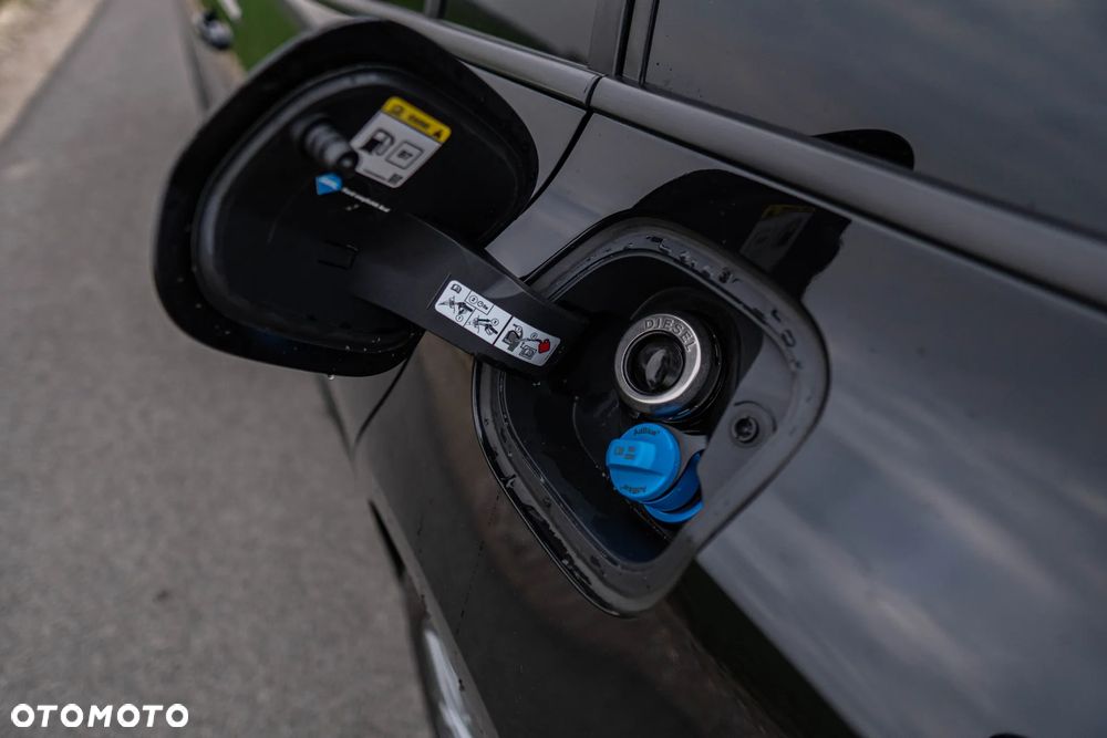 Ford Focus 1.5 EcoBlue STart-Stopp-System ST-LINE X - 39