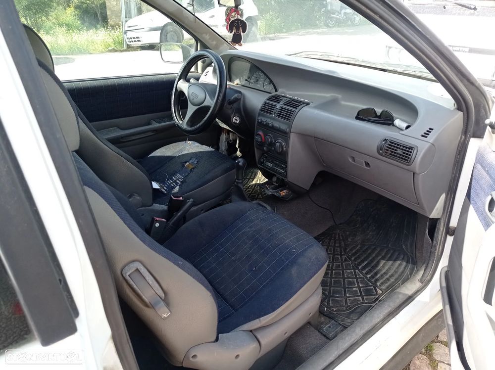 Fiat Punto 70 ELX TDs - 3