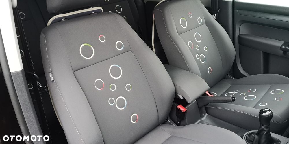 Volkswagen Caddy - 13