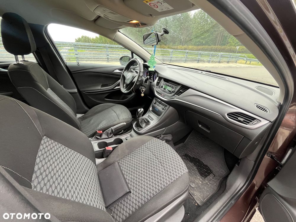Opel Astra V 1.0 T Essentia S&S - 9