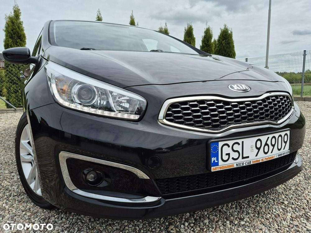 Kia Ceed - 19