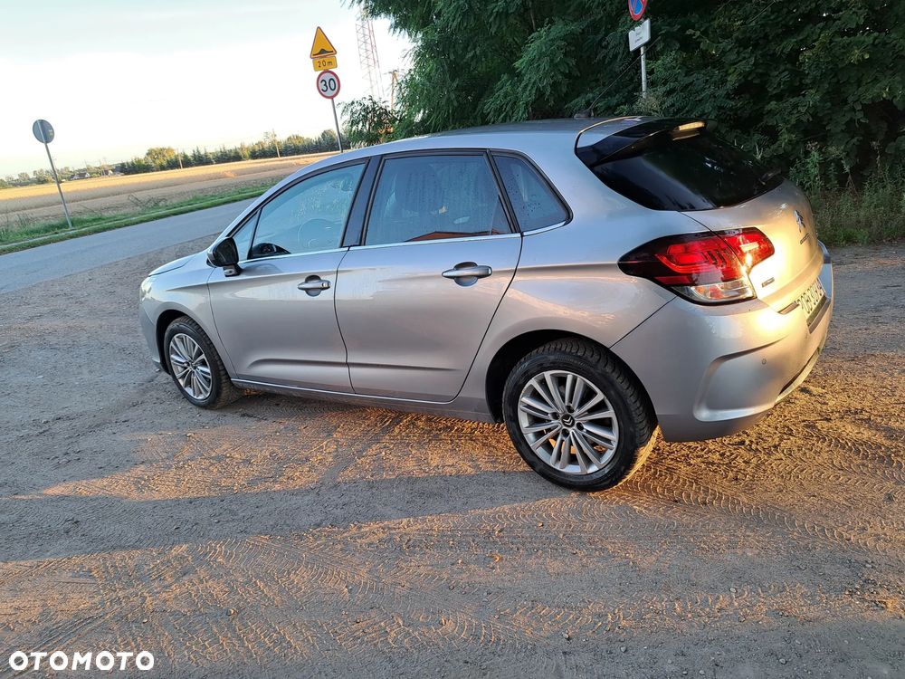 Citroën C4 BlueHDi 120 Stop&Start Business Class - 1