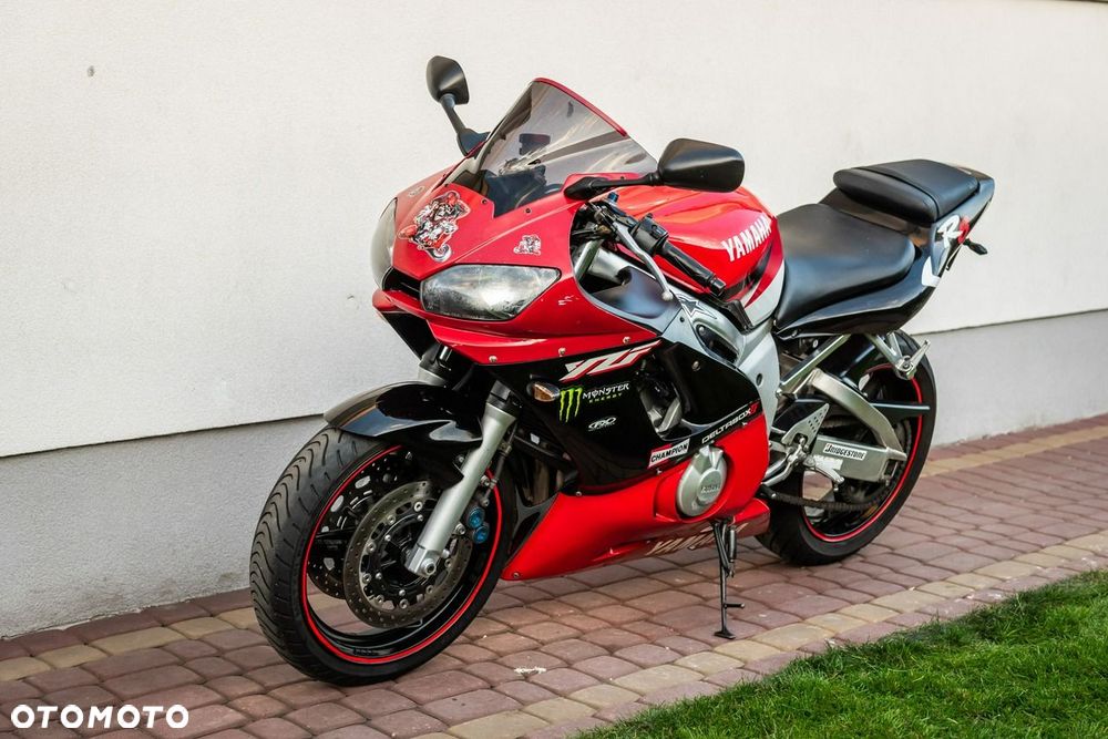 Yamaha R6 - 7