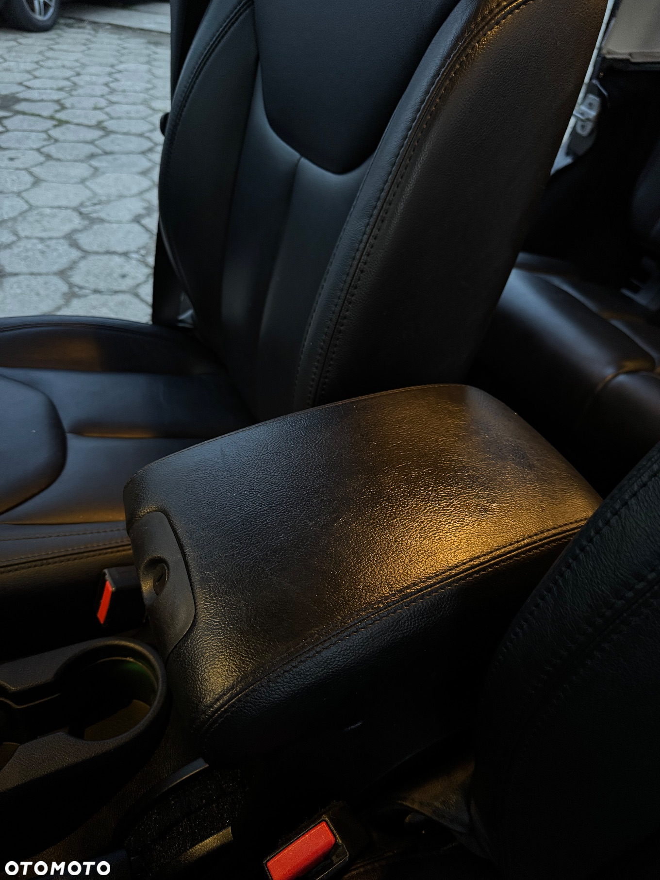 Jeep Wrangler Unlimited Hard-Top 3.6 Automatik Sahara - 23