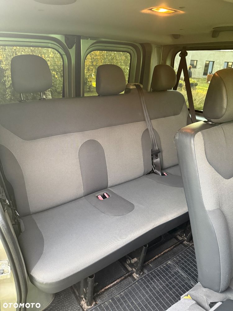 Renault Trafic - 12