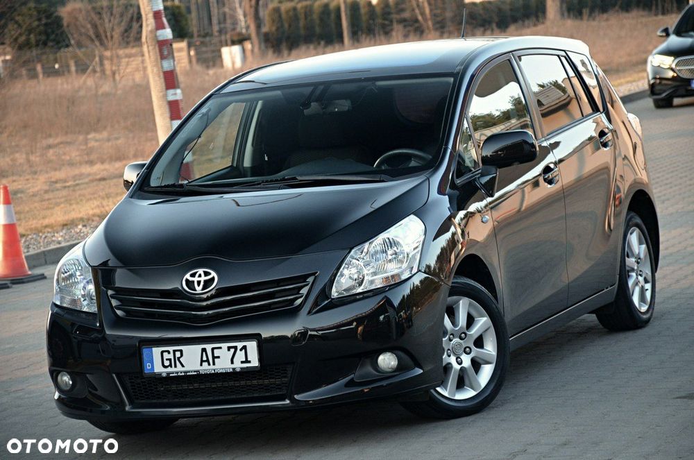 Toyota Verso - 3